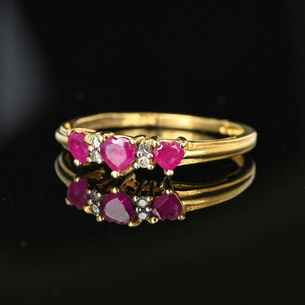 HEART RUBY 3 outlet STONE RING 10K GOLD (078)