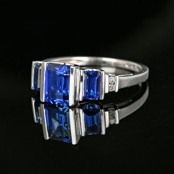 Vintage Diamond Accent Three Stone Sapphire Ring - Boylerpf