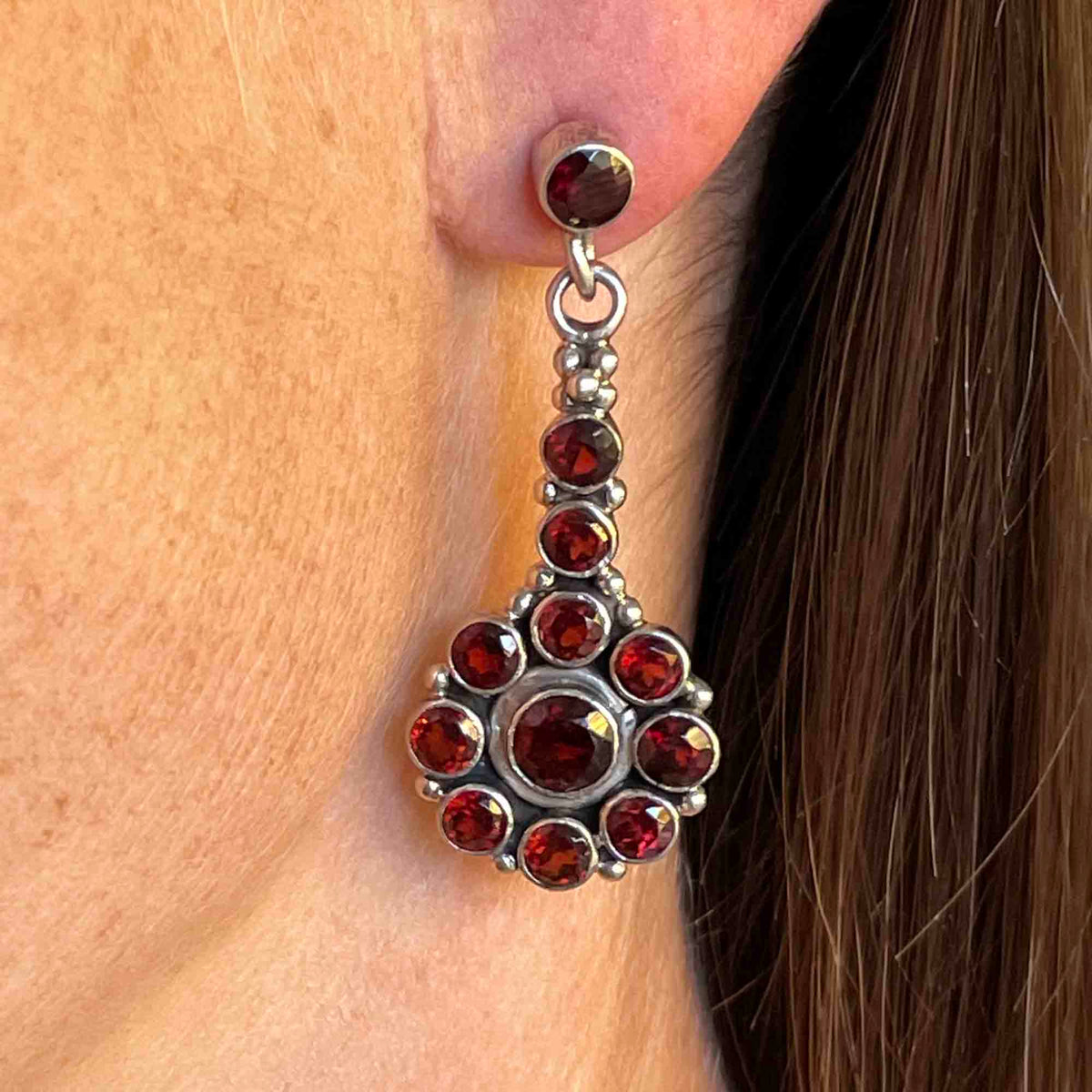 Estate Garnet Stone Floral Vintage deals Earrings