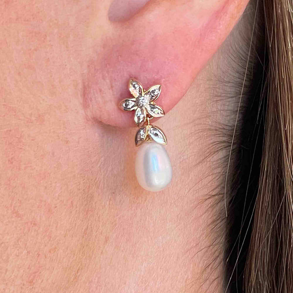 Vintage 14K Gold Flower Diamond Pearl Stud Drop Earrings - Boylerpf