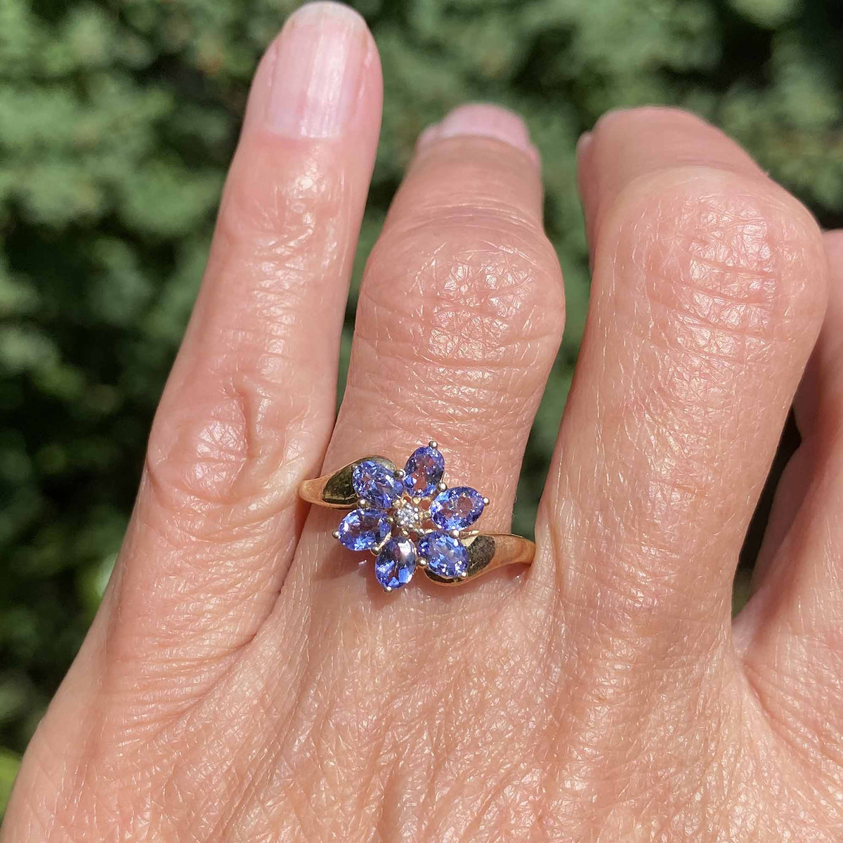 Cheapest Genuine Tanzanite & White Topaz Flower Cluster Ring REF:990