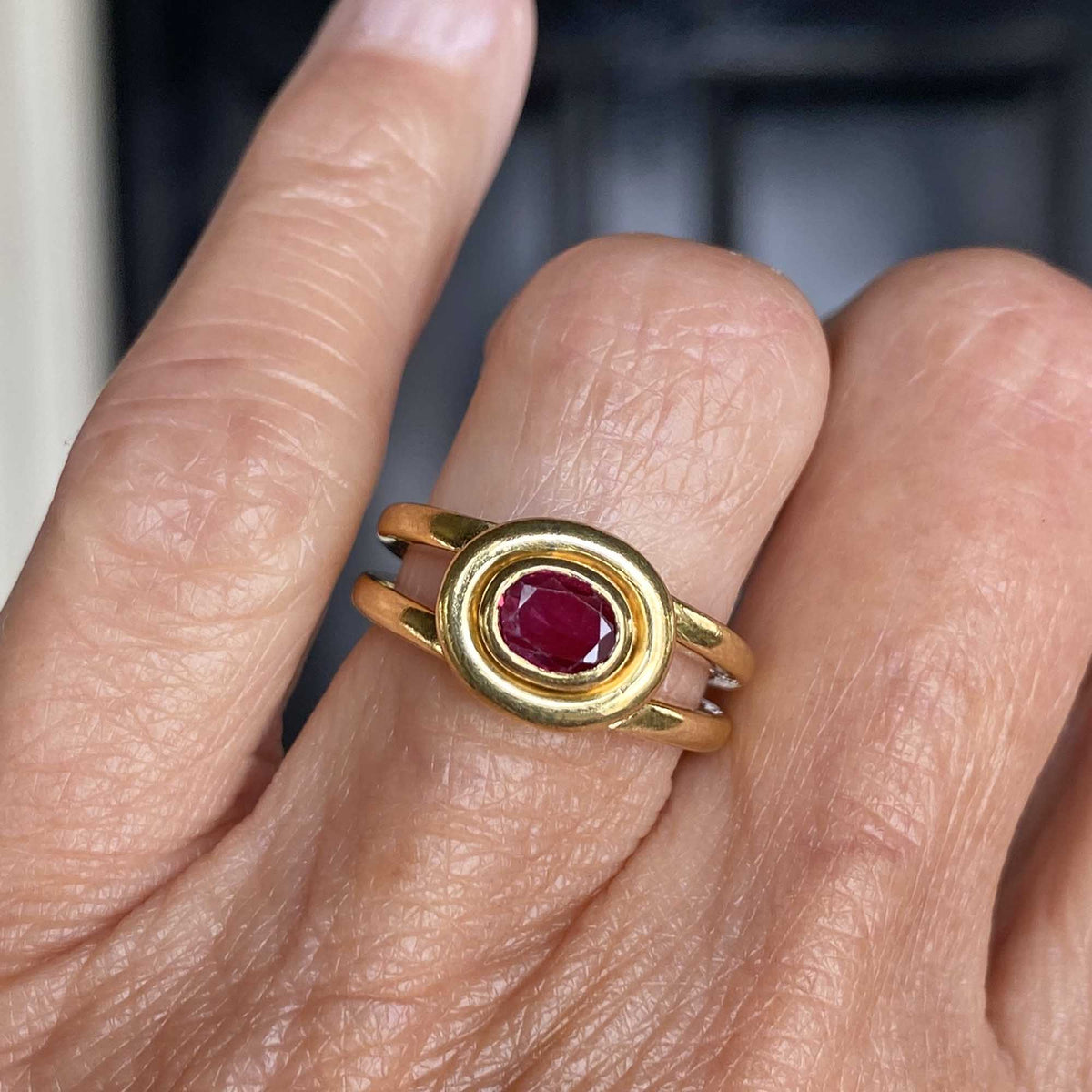 Modern ruby deals ring