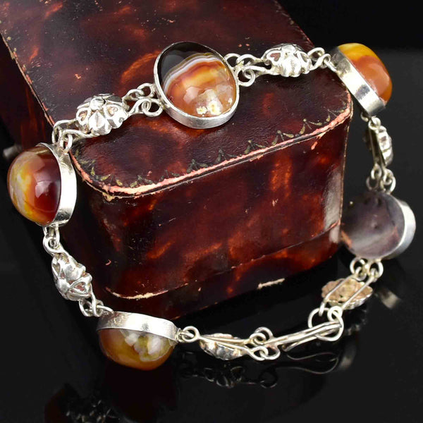 Arts and Crafts Style Silver Floral Banded Agate Bracelet - Boylerpf