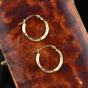 Vintage Love Knot Baguette Diamond Cluster Ring in Gold – Boylerpf