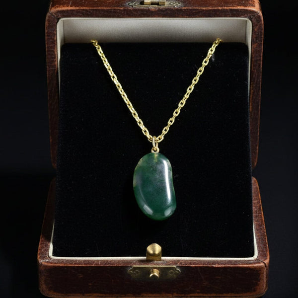 Vintage 9K Gold Moss Agate Lucky Bean Necklace
