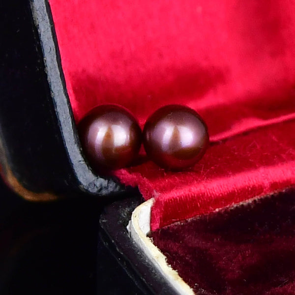 Vintage 14K Gold Purple Pearl Stud Earrings