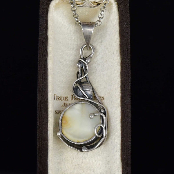 Arts & Crafts Sterling Silver Leaf Mother of Pearl Necklace