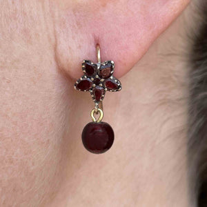 Victorian Rolled Gold Garnet Flower Drop Earrings - Boylerpf