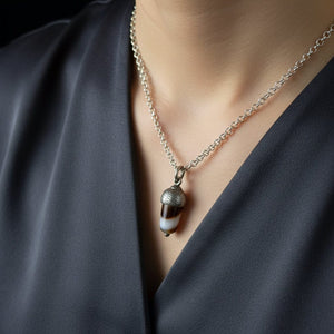 Vintage Sterling Silver Banded Agate Acorn Charm Pendant Necklace - Boylerpf