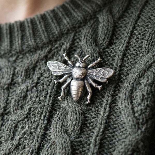 Vintage Sterling Silver Flying Bee Brooch