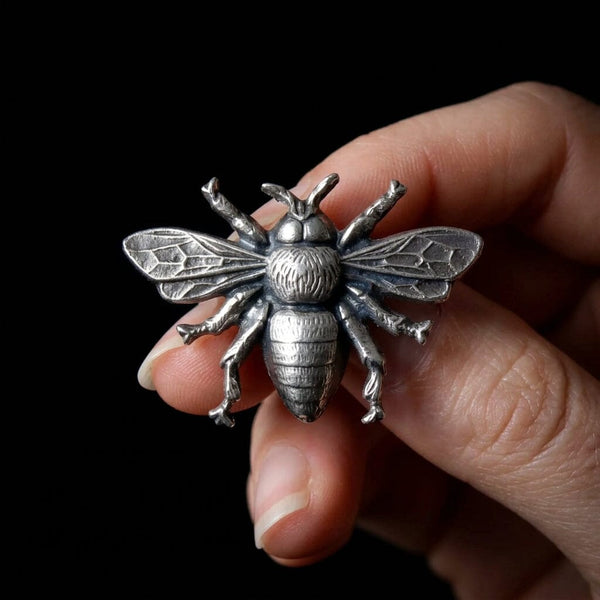 Vintage Sterling Silver Flying Bee Brooch