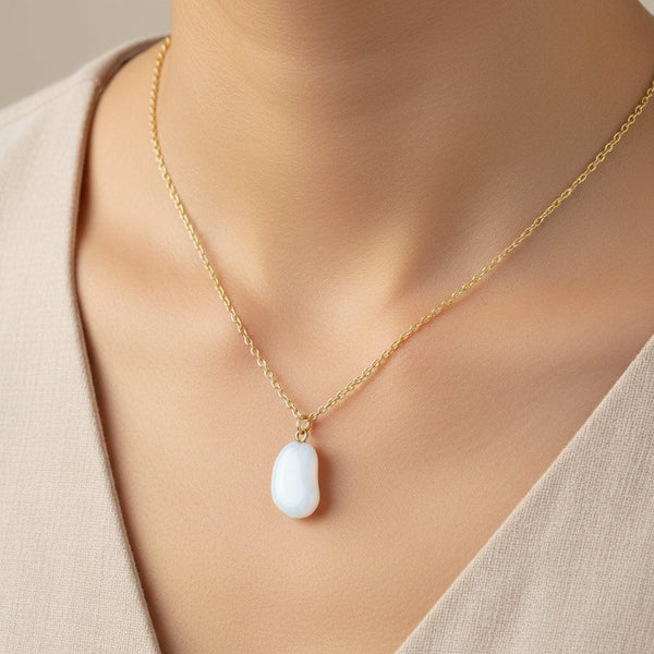 Vintage Opaline Glass 9K Gold Lucky Bean Charm Pendant Necklace - Boylerpf