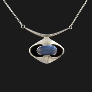 Vintage Sterling Silver Modernist Moonstone Necklace - Boylerpf