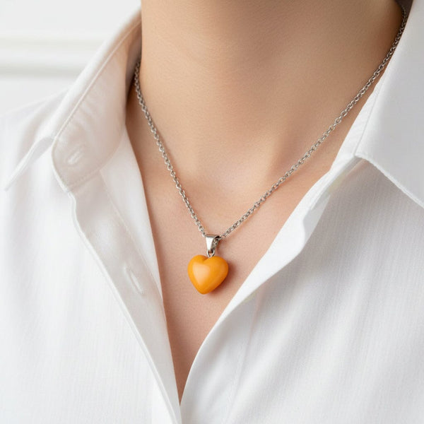 Vintage Sterling Silver Butterscotch Amber Heart Charm Necklace - Boylerpf