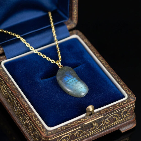 Vintage Gold Labradorite Lucky Bean Charm Necklace - Boylerpf