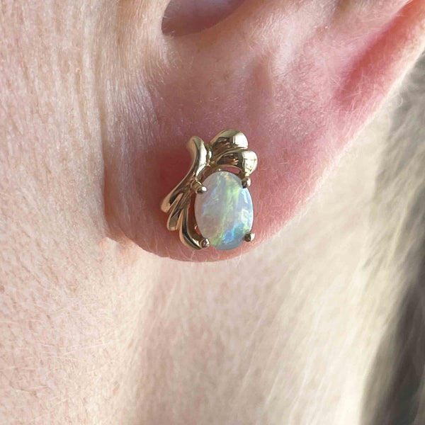 Vintage 14K Gold Astralian Opal Stud Earrings - Boylerpf