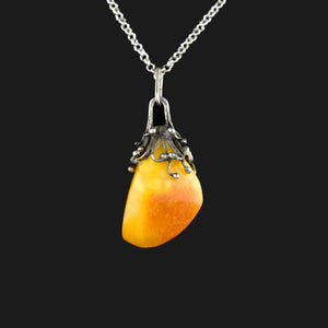 Vintage Silver Butterscotch Amber Pendant Necklace - Boylerpf