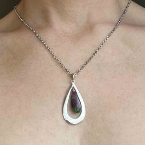Vintage Silver Ruby Zoisite Pendant Necklace - Boylerpf