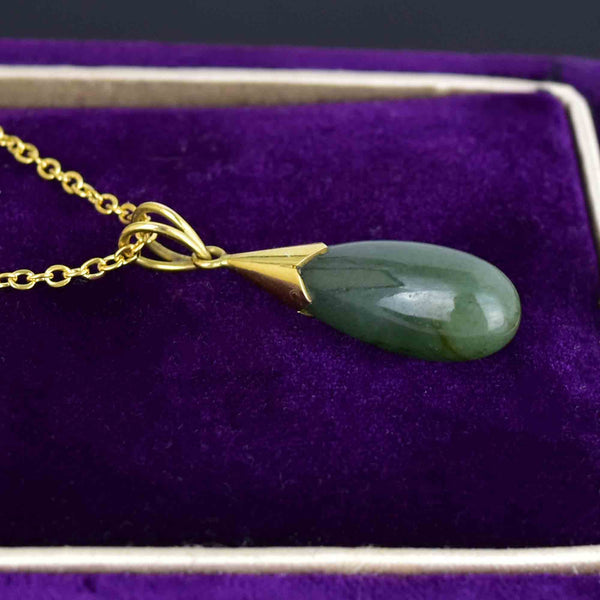 Vintage 14K Gold Natural Jade Teardrop Pendant Necklace