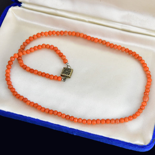 Antique 1930s Momo Coral Bead Necklace