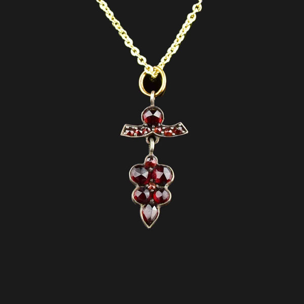 Vintage Rose Cut Bohemian Garnet Pendant Necklace - Boylerpf