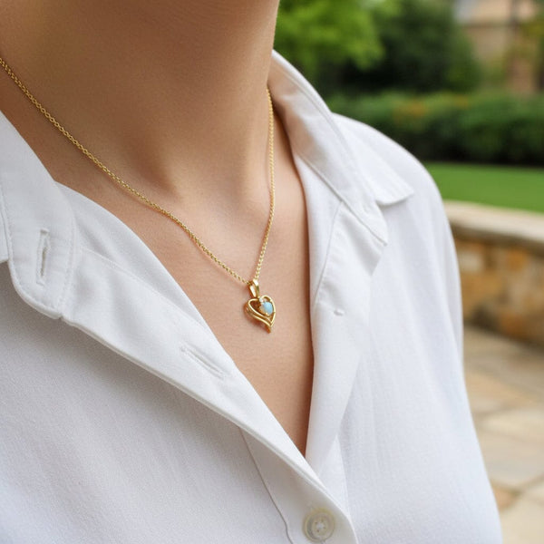 Vintage 10K Gold Opal Heart Pendant Necklace