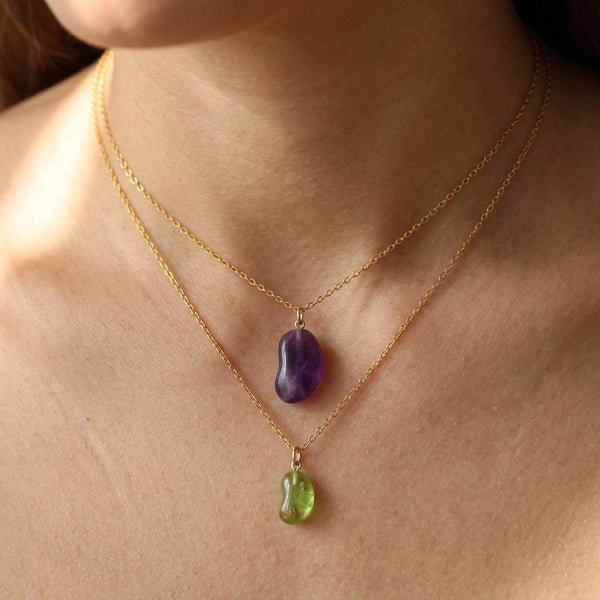 Vintage Amethyst 9K Gold Lucky Bean Pendant Necklace