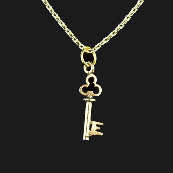 Vintage 14K Gold E Monogram Key Necklace - Boylerpf