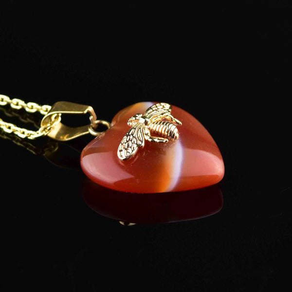 Art Deco Style Gilt Bee Banded Agate Heart Necklace - Boylerpf