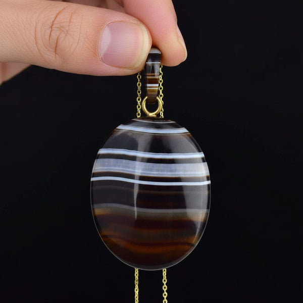 Victorian Banded Agate Pendant Necklace