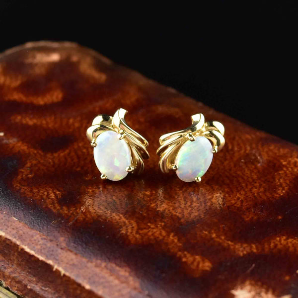 Vintage 14K Gold Astralian Opal Stud Earrings - Boylerpf