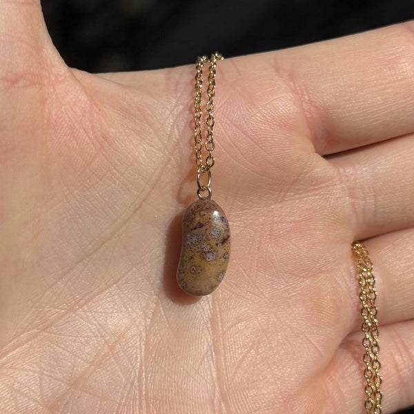 Vintage Gold Marbled Agate Lucky Bean Charm Pendant Necklace