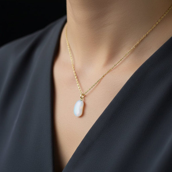 Vintage Opaline Glass 9K Gold Lucky Bean Charm Pendant Necklace - Boylerpf