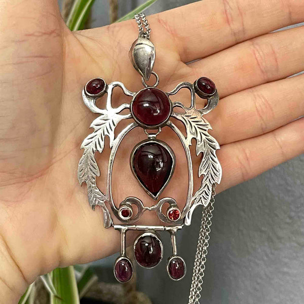 Vintage Large Sterling Silver Leaf Garnet Cabochon Pendant Necklace - Boylerpf