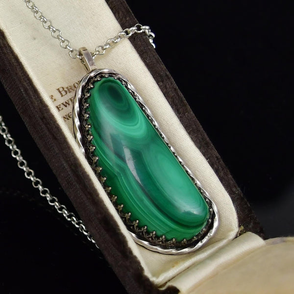 Sterling Silver Malachite Cabochon pendant Necklace