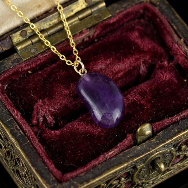 Vintage Amethyst 9K Gold Lucky Bean Pendant Necklace