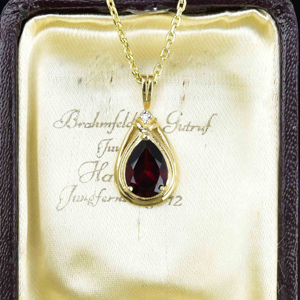 Vintage 10K Gold Pear Cut Garnet Diamond Pendant Necklace - Boylerpf