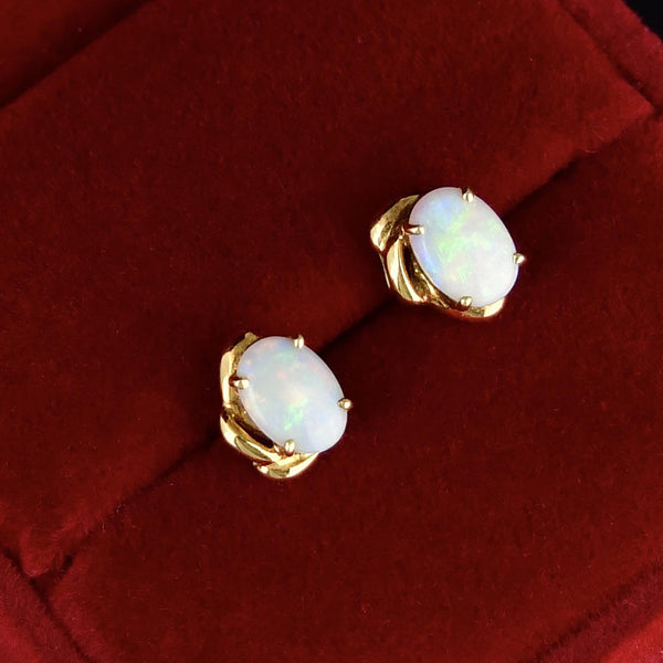 Vintage 18K Gold Opal Stud Earrings - Boylerpf