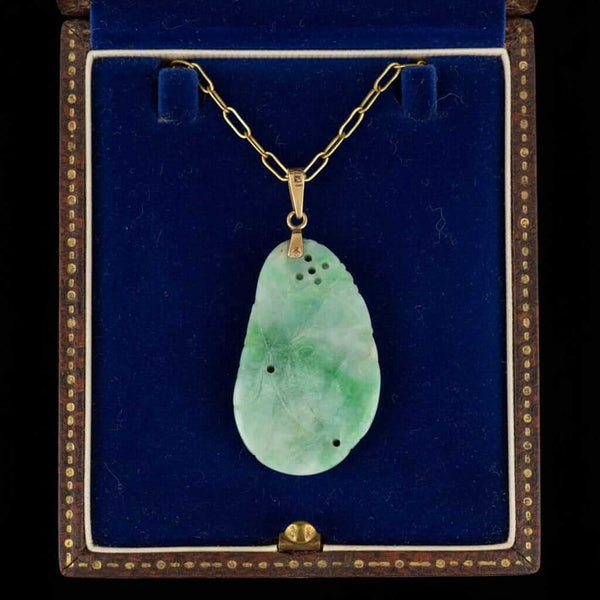 Vintage 14K Gold Butterfly Moss in Snow Jade Pendant Necklace - Boylerpf