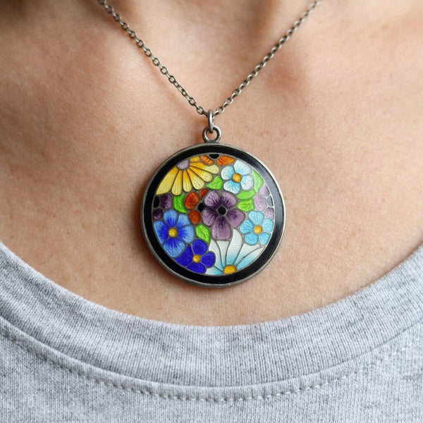Vintage Arts & Crafts Silver Enamel Flower Necklace