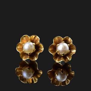 Vintage 14K Gold Pearl Buttercup Floral Stud Earrings - Boylerpf