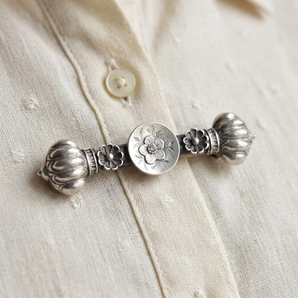 Antique Silver Forget Me Not Ornate Brooch