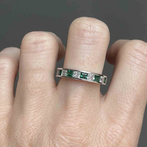 Vintage Silver Emerald Eternity Band Ring - Boylerpf