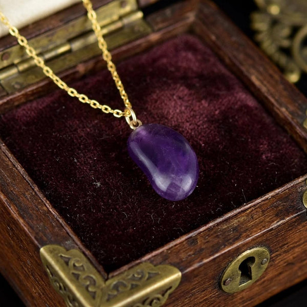 Vintage Amethyst 9K Gold Lucky Bean Pendant Necklace
