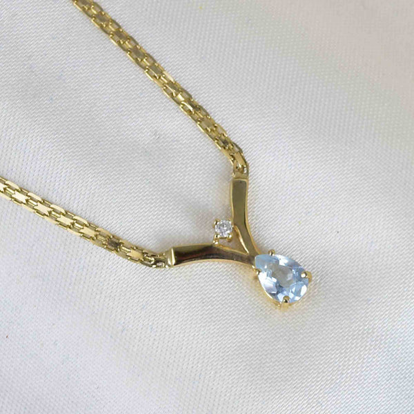 Vintage Aquamarine Diamond Pendant Necklace in 14K Gold - Boylerpf