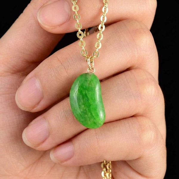 Vintage Natural Emerald 9K Gold Lucky Bean Necklace