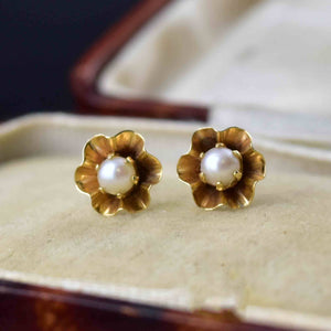 Vintage 14K Gold Pearl Buttercup Floral Stud Earrings - Boylerpf