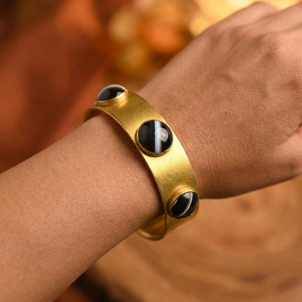 Antique Victorian Pinchbeck Gold Agate Cuff Bracelet