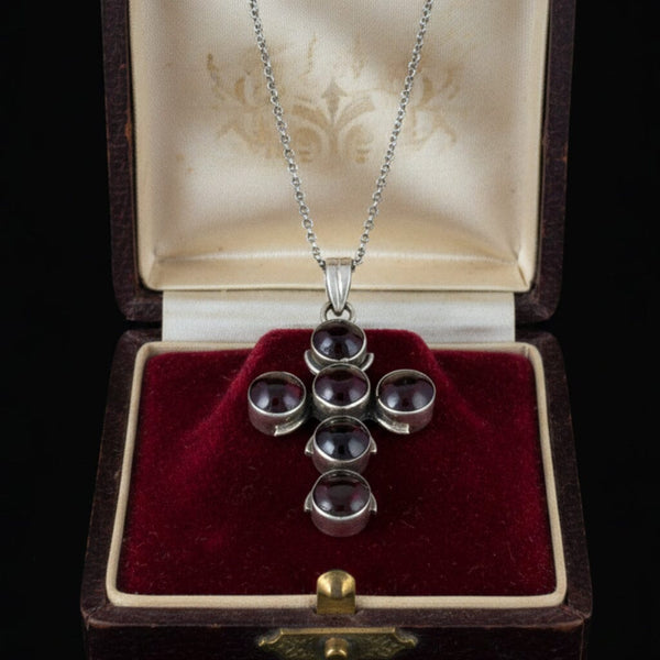 Vintage Amethyst Cabochon Cross Necklace in Sterling Silver - Boylerpf