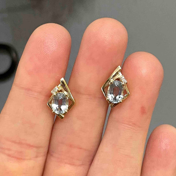 Vintage 14K Gold Aquamarine Diamond Stud Earrings - Boylerpf